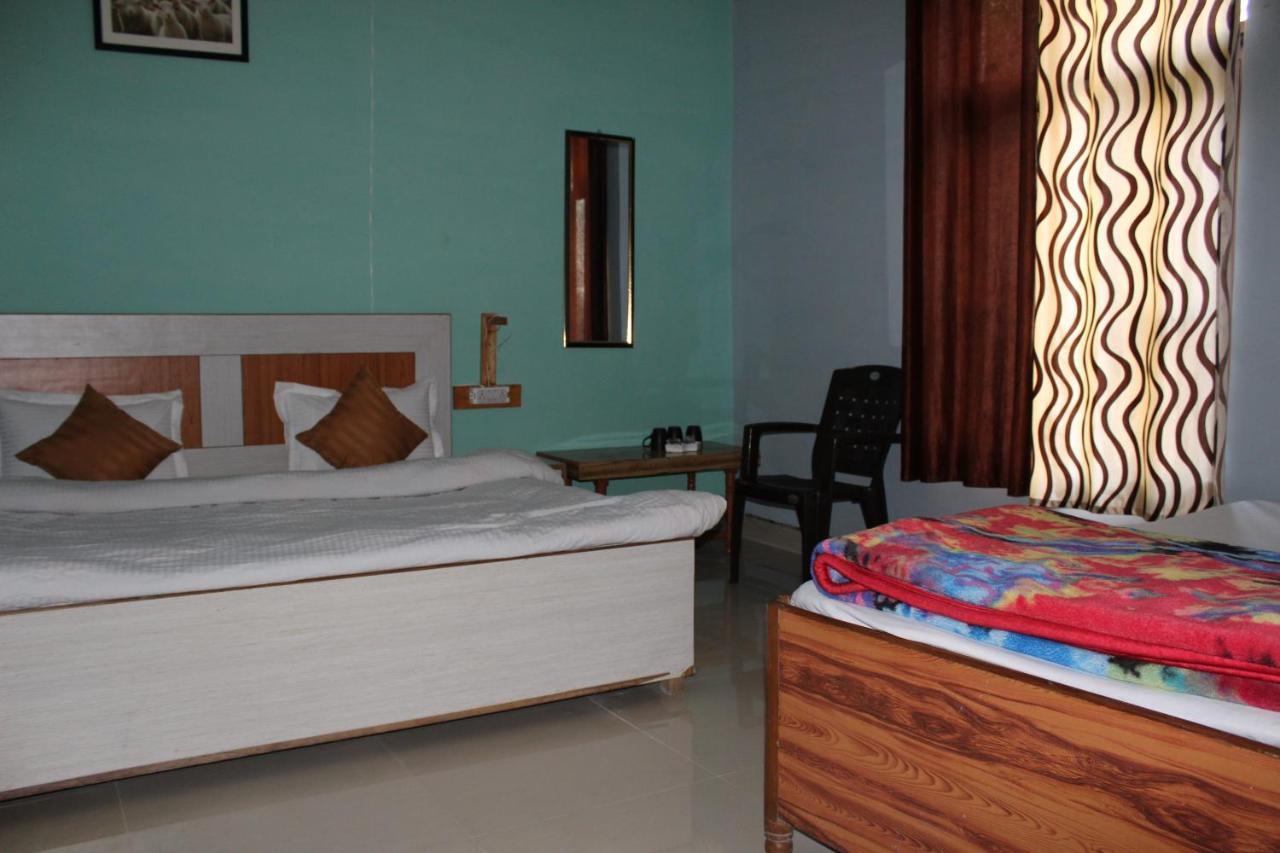 Hostel Who Needs Map Mcleodganj Маклеод-Гандж Екстер'єр фото
