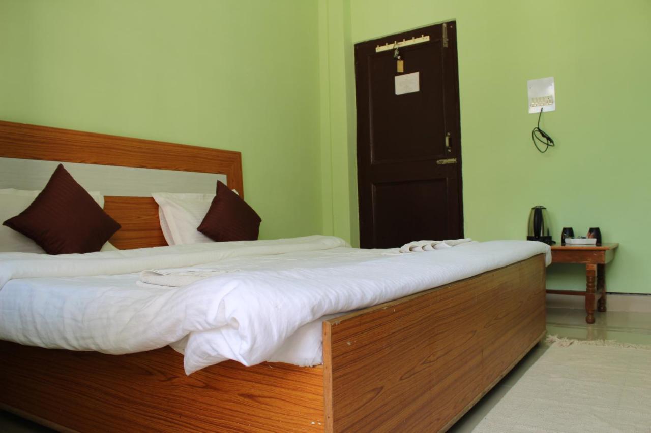 Hostel Who Needs Map Mcleodganj Маклеод-Гандж Екстер'єр фото