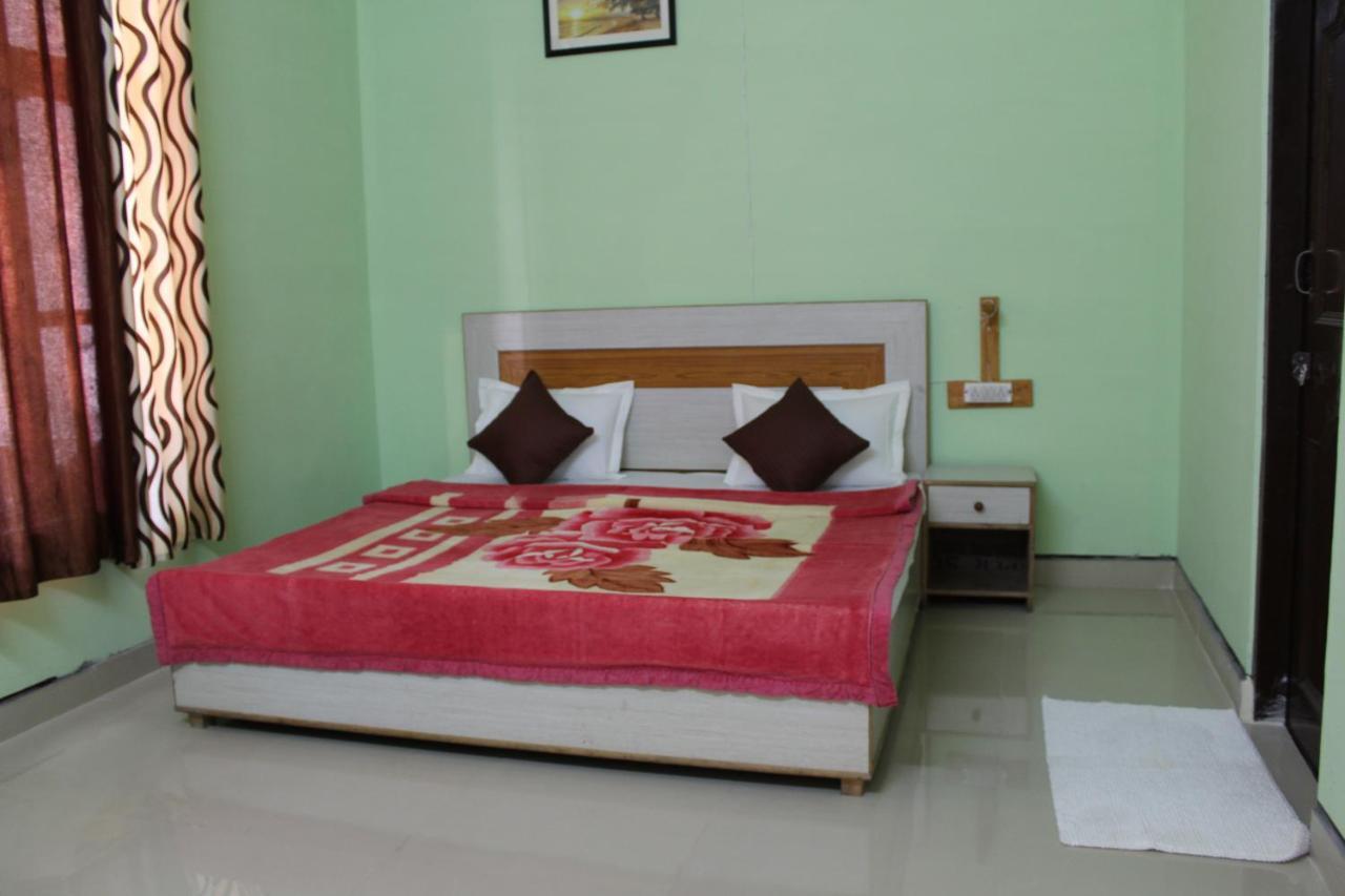 Hostel Who Needs Map Mcleodganj Маклеод-Гандж Екстер'єр фото