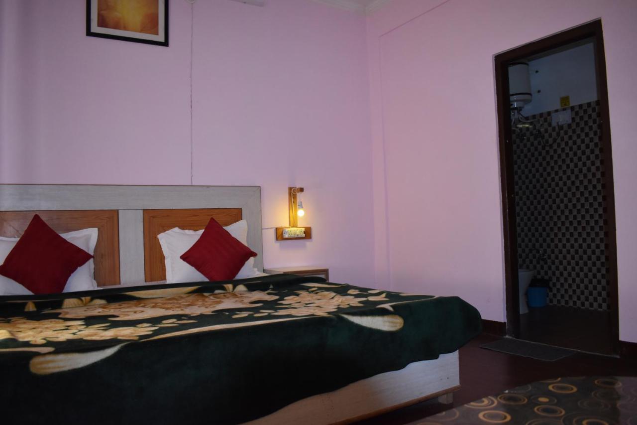 Hostel Who Needs Map Mcleodganj Маклеод-Гандж Екстер'єр фото